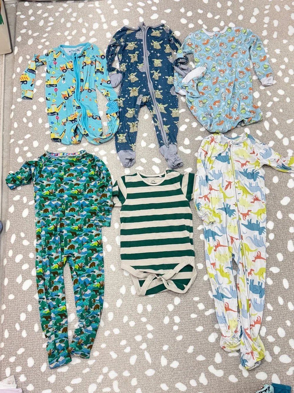 Lot of 6 bamboo footies magnetic me toy story onesie baby toddler boy zippy